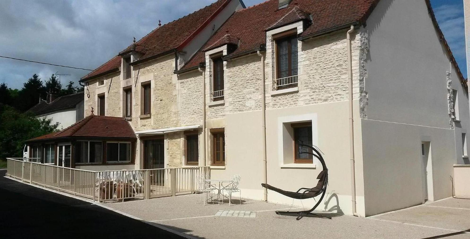 Le Domaine Des Gemmes Bed and Breakfast Tissey Exteriör bild