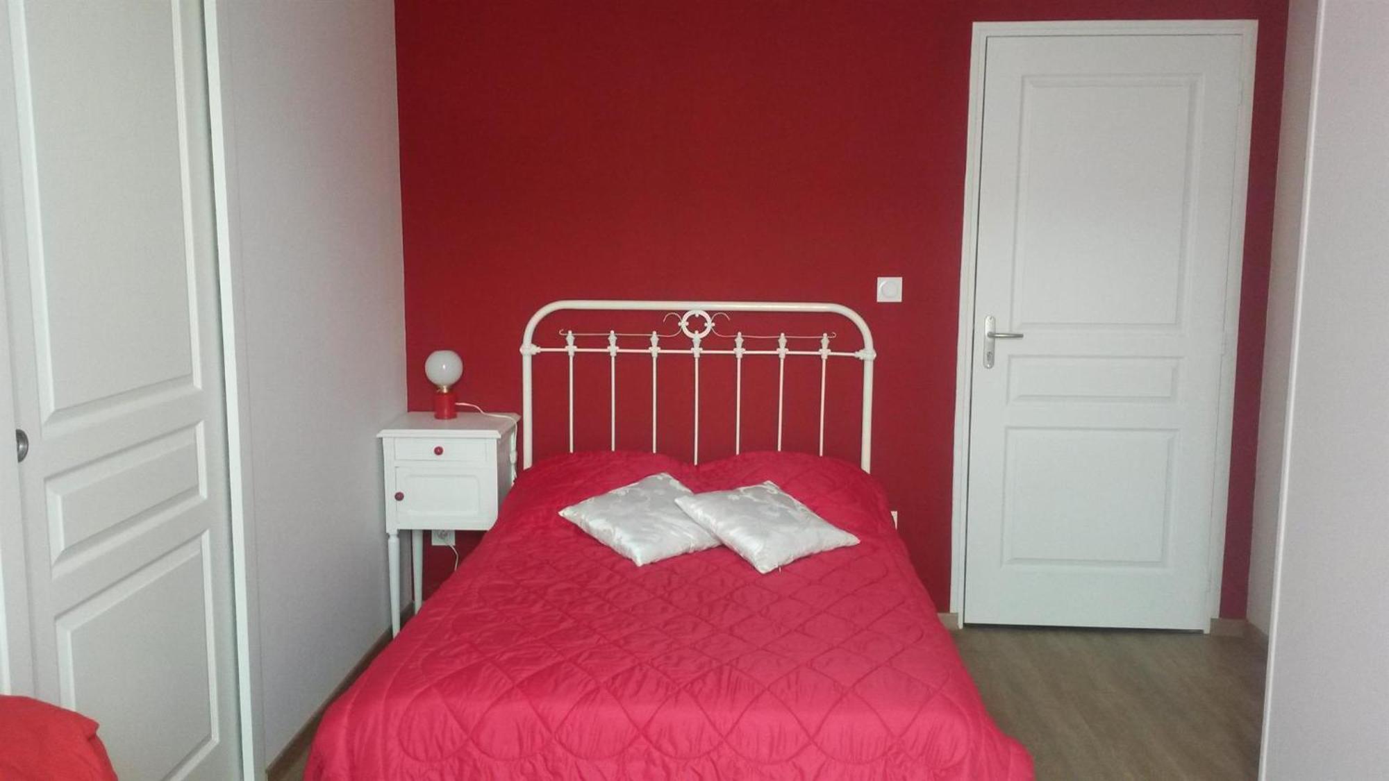 Le Domaine Des Gemmes Bed and Breakfast Tissey Rum bild